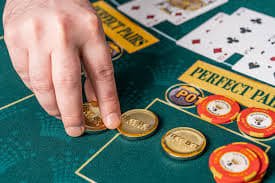 Studio Togel Market pos jitu dengan meja Dragon Tiger dan kamera HD